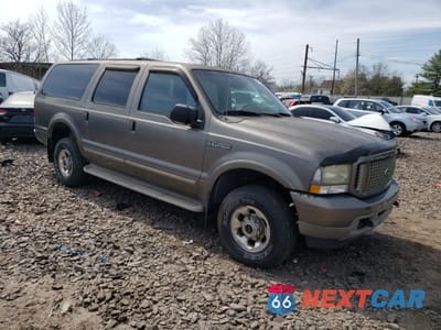 Czwarte zdjęcie samochodu z boku: 2004 FORD EXCURSION LIMITED VIN:1FMNU43SX4ED91838 - miniatura