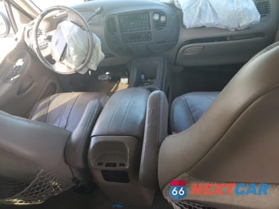 Zdjęcie 8 z 14 samochodu: 1999 FORD EXPEDITION VIN:1FMPU18L5XLC15062 - miniatura