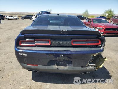 Zdjęcie 6 z 12 samochodu: 2017 DODGE CHALLENGER SXT VIN:2C3CDZAG5HH542823 - miniatura