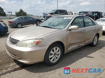 2002 TOYOTA CAMRY LE 4T1BF30K32U531159 - główne zdjęcie licytacji z USA - miniatura