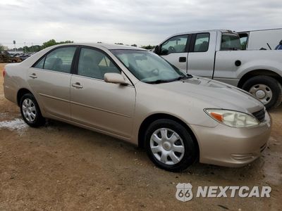 Czwarte zdjęcie samochodu z boku: 2003 TOYOTA CAMRY LE VIN:4T1BE32KX3U240076 - miniatura