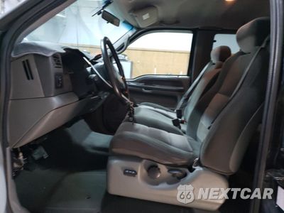 Zdjęcie 7 z 12 samochodu: 2002 FORD F350 SRW SUPER DUTY VIN:1FTSX31L52EB85330 - miniatura