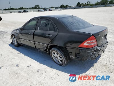 Drugie zdjęcie samochodu z przodu: 2002 MERCEDES-BENZ C 240 VIN:WDBRF61J32F222367 - miniatura