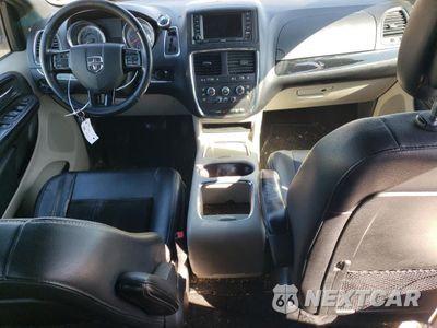 Zdjęcie 8 z 13 samochodu: 2017 DODGE GRAND CARAVAN SXT VIN:2C4RDGCG2HR791341 - miniatura