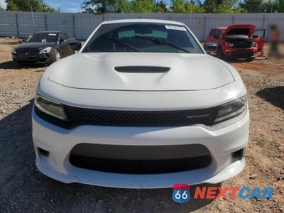 Piąte zdjęcie samochodu w środku: 2018 DODGE CHARGER SXT PLUS VIN:2C3CDXHG8JH313293 - miniatura