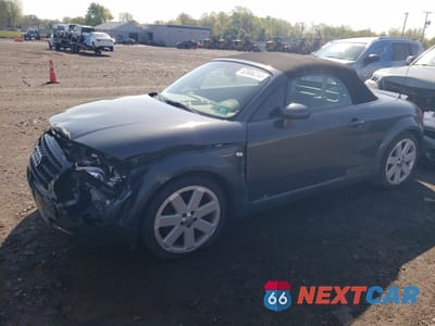2003 AUDI TT QUATTRO TRUUT28N531004313 - główne zdjęcie licytacji z USA - miniatura