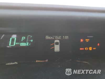 Zdjęcie 9 z 13 samochodu: 2013 TOYOTA PRIUS C VIN:JTDKDTB36D1532536 - miniatura