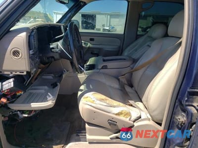 Zdjęcie 7 z 12 samochodu: 2003 GMC YUKON VIN:1GKEC13Z73R264611 - miniatura