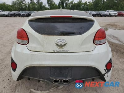 Zdjęcie 6 z 12 samochodu: 2016 HYUNDAI VELOSTER TURBO VIN:KMHTC6AE9GU282493 - miniatura