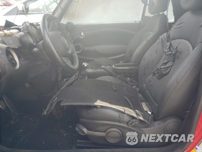 Zdjęcie 7 z 12 samochodu: 2012 MINI COOPER S VIN:WMWZP3C55CT296970 - miniatura
