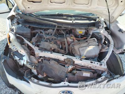 Zdjęcie 11 z 13 samochodu: 2013 TOYOTA PRIUS C VIN:JTDKDTB36D1532536 - miniatura