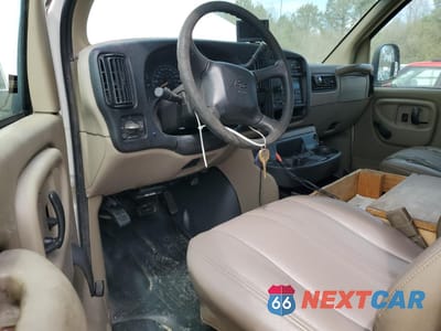 Zdjęcie 8 z 12 samochodu: 2002 CHEVROLET EXPRESS G3500 VIN:1GCHG39R421236116 - miniatura