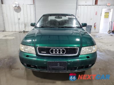 Piąte zdjęcie samochodu w środku: 2001 AUDI A4 1.8T QUATTRO VIN:WAUDC68DX1A143050 - miniatura