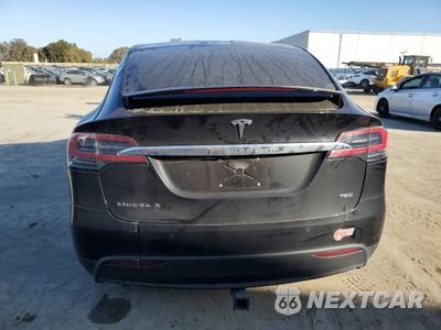 Zdjęcie 6 z 12 samochodu: 2017 TESLA MODEL X VIN:5YJXCDE27HF027331 - miniatura
