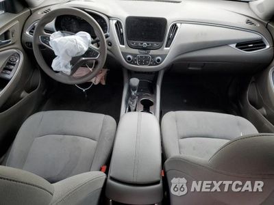 Zdjęcie 8 z 12 samochodu: 2022 CHEVROLET MALIBU LT VIN:1G1ZD5ST4NF103998 - miniatura