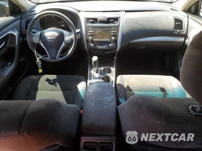 Zdjęcie 8 z 15 samochodu: 2013 NISSAN ALTIMA 2.5 VIN:1N4AL3APXDC293487 - miniatura