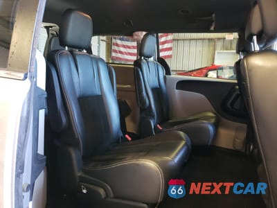 Zdjęcie 12 z 16 samochodu: 2017 DODGE GRAND CARAVAN SXT VIN:2C4RDGCG7HR686729 - miniatura