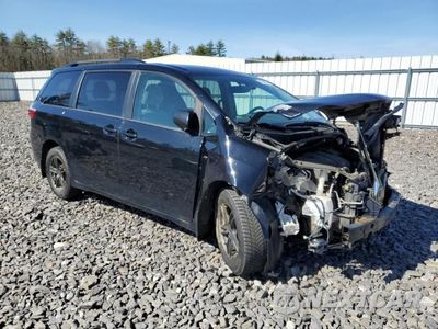 Czwarte zdjęcie samochodu z boku: 2018 TOYOTA SIENNA LE VIN:5TDJZ3DC1JS201260 - miniatura