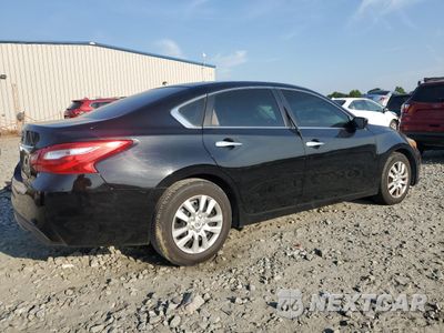 Trzecie zdjęcie samochodu z tyłu: 2017 NISSAN ALTIMA 2.5 VIN:1N4AL3APXHC111972 - miniatura