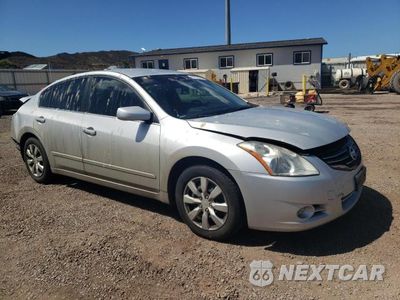 Czwarte zdjęcie samochodu z boku: 2012 NISSAN ALTIMA BASE VIN:1N4AL2AP2CC209610 - miniatura