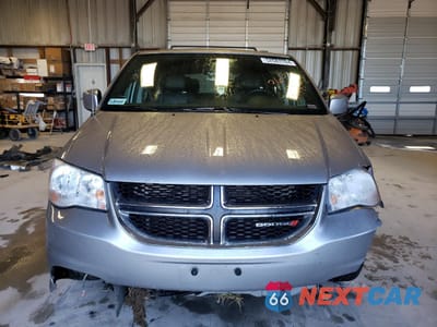 Piąte zdjęcie samochodu w środku: 2017 DODGE GRAND CARAVAN SXT VIN:2C4RDGCG7HR686729 - miniatura