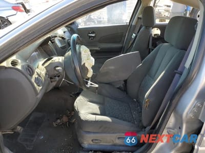 Zdjęcie 7 z 13 samochodu: 2004 PONTIAC GRAND PRIX GT2 VIN:2G2WS522141122011 - miniatura