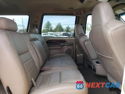 Zdjęcie 11 z 13 samochodu: 2004 FORD EXCURSION LIMITED VIN:1FMNU43SX4ED91838 - miniatura
