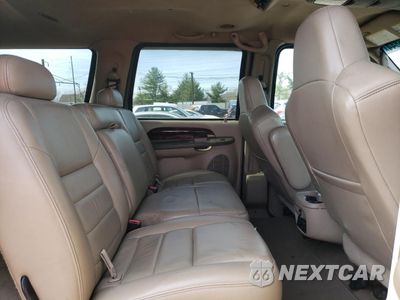 Zdjęcie 11 z 13 samochodu: 2004 FORD EXCURSION LIMITED VIN:1FMNU43SX4ED91838 - miniatura