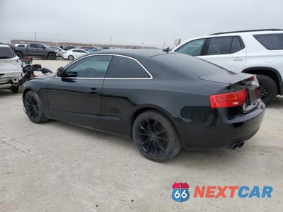 Drugie zdjęcie samochodu z przodu: 2013 AUDI A5 PREMIUM VIN:WAUCFAFRXDA068388 - miniatura