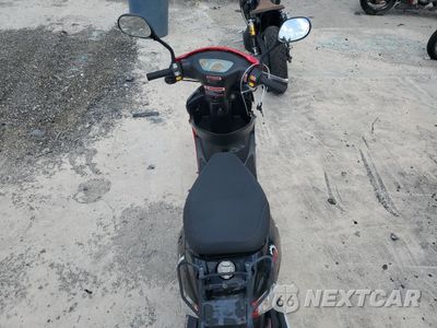 Zdjęcie 6 z 9 samochodu: 2022 SUZUKI SCOOTER VIN:H0DTABF59NX016686 - miniatura