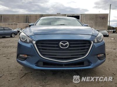Piąte zdjęcie samochodu w środku: 2018 MAZDA 3 TOURING VIN:3MZBN1V34JM260724 - miniatura