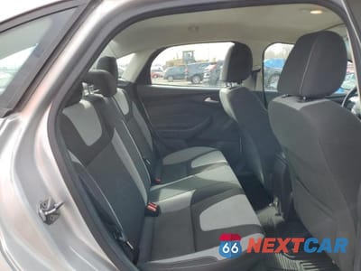Zdjęcie 10 z 12 samochodu: 2012 FORD FOCUS SE VIN:1FAHP3F27CL448270 - miniatura