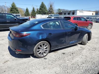 Trzecie zdjęcie samochodu z tyłu: 2020 MAZDA 3 SELECT VIN:3MZBPBCM1LM130835 - miniatura