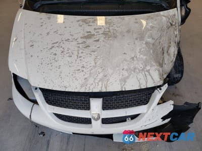 Zdjęcie 13 z 14 samochodu: 2004 DODGE CARAVAN SXT VIN:1D4GP45R44B598034 - miniatura