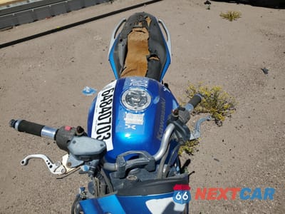 Piąte zdjęcie samochodu w środku: 2009 KAWASAKI ER650 C VIN:JKAEREC129DA41780 - miniatura