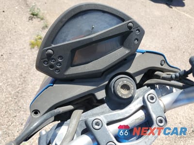 Zdjęcie 7 z 8 samochodu: 2009 KAWASAKI ER650 C VIN:JKAEREC129DA41780 - miniatura
