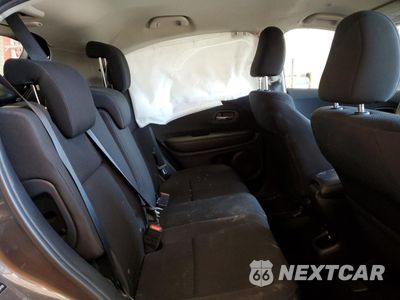 Zdjęcie 11 z 15 samochodu: 2018 HONDA HR-V LX VIN:3CZRU6H39JG728100 - miniatura
