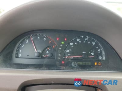 Zdjęcie 9 z 12 samochodu: 2002 TOYOTA CAMRY LE VIN:4T1BF30K32U531159 - miniatura