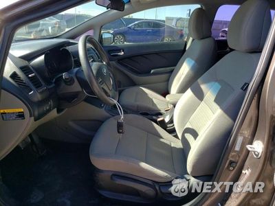 Zdjęcie 7 z 12 samochodu: 2014 KIA FORTE LX VIN:KNAFX4A68E5147772 - miniatura