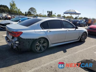 Trzecie zdjęcie samochodu z tyłu: 2016 BMW 750 XI VIN:WBA7F2C54GG417202 - miniatura