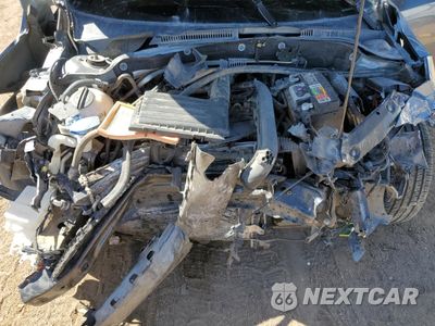 Zdjęcie 11 z 12 samochodu: 2017 VOLKSWAGEN JETTA S VIN:3VW2B7AJXHM392431 - miniatura