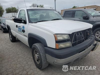 Czwarte zdjęcie samochodu z boku: 2003 CHEVROLET SILVERADO C2500 HEAVY DUTY VIN:1GCHC24U43E318732 - miniatura