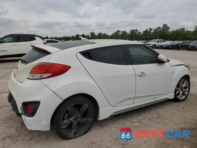 Trzecie zdjęcie samochodu z tyłu: 2016 HYUNDAI VELOSTER TURBO VIN:KMHTC6AE9GU282493 - miniatura