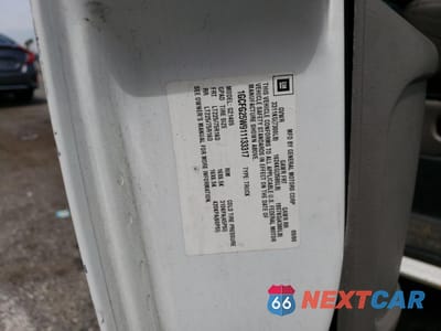 Zdjęcie 14 z 14 samochodu: 2001 CHEVROLET EXPRESS G2500 VIN:1GCFG25W911133317 - miniatura