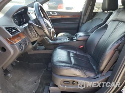 Zdjęcie 7 z 13 samochodu: 2015 LINCOLN MKT VIN:2LMHJ5NK5FBL02124 - miniatura