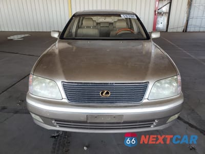 Piąte zdjęcie samochodu w środku: 1999 LEXUS LS 400 VIN:JT8BH28F6X0150385 - miniatura