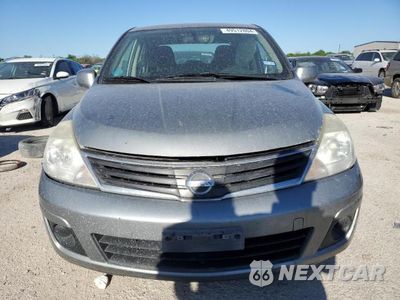 Piąte zdjęcie samochodu w środku: 2010 NISSAN VERSA 1.8 S VIN:3N1BC1AP7AL369365 - miniatura
