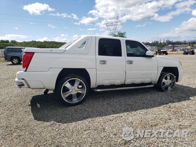 Trzecie zdjęcie samochodu z tyłu: 2002 CHEVROLET AVALANCHE C1500 VIN:3GNEC13T92G208375 - miniatura