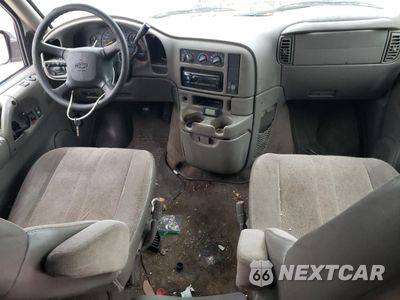 Zdjęcie 8 z 13 samochodu: 2000 CHEVROLET ASTRO VIN:1GNDM19W5YB181073 - miniatura
