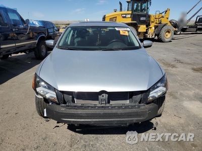 Piąte zdjęcie samochodu w środku: 2013 VOLKSWAGEN PASSAT SEL VIN:1VWCN7A30DC074276 - miniatura